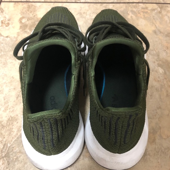 Adidas olive green shoes men’s size 11 - Picture 3 of 5